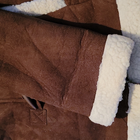 Winter suede coat size 6 - Picture 4 of 7